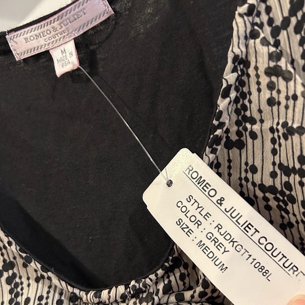 NWT Romeo & Juliet Sheer Tank Top Ruffles - Picture 5 of 7